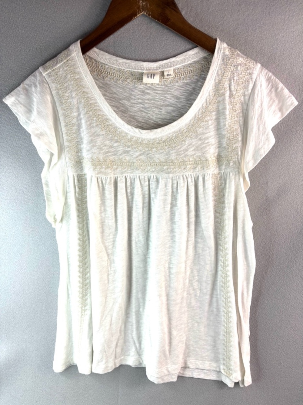 GAP L White Cotton Scoop Neck Embroidered Flutter Sleeve Tee